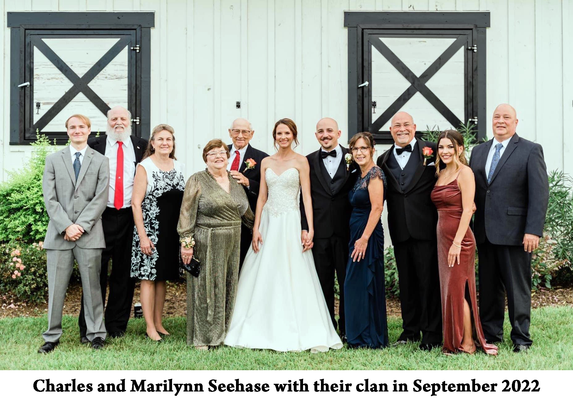 Charles and Marilynn with their children and grandchildren 