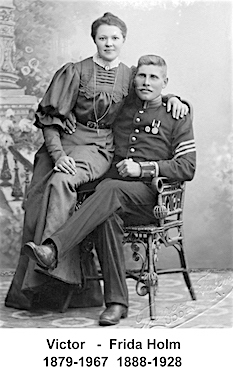 Victor Holm and Frida Sorquist on their wedding day - 1906