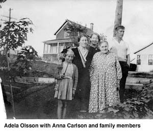 Adela Olafsson with Anna Carlson and relatives